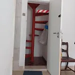 Homestay Cozy Independent Lisbon