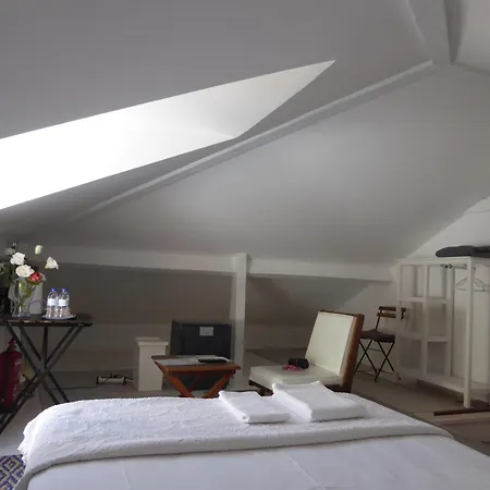 Cozy Independent Lisbon