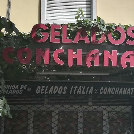 Cozy Independent * Lisbon